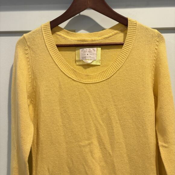 Y2K Old Navy Wool Blend Sweater Women Six Medium Butter Yellow Lambswool Angora - Picture 3 of 11